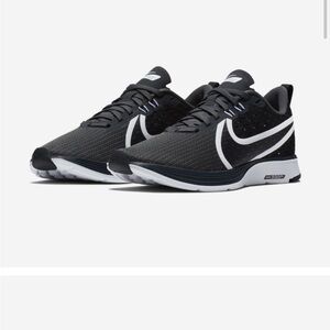 NIKE Strike Zoom Women’s